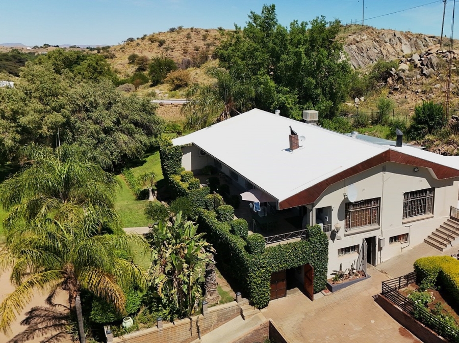 Commercial Property for Sale in Rooikopeiland Northern Cape